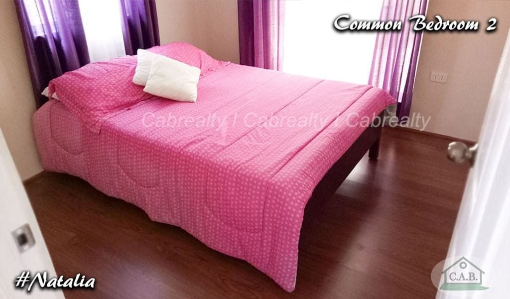 common-bedroom-2